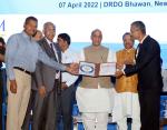 Raksha Mantri Shri Rajnath Singh handing over licensing agreements to the industries for transfer of technologies developed by DRDO, in New Delhi on April 07, 2022
