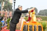 रक्षा अनुसंधान एवं विकास संगठन (डीआरडीओ) ने अपना 65वां स्थापना दिवस मनाया; नई दिल्ली में डीआरडीओ मुख्यालय में पूर्व राष्ट्रपति डॉ एपीजे अब्दुल कलाम को पुष्पांजलि अर्पित की