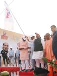 Raksha Mantri Shri Rajnath Singh flagging off ‘Run for Unity’ in Lucknow, Uttar Pradesh on the occasion of 148th birth anniversary of Sardar Vallabhbhai Patel on October 31, 2023.
