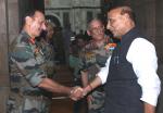 रक्षा मंत्री श्री राजनाथ सिंह शुक्रवार 18 अक्टूबर 2019 को नई दिल्ली में आर्मी कमांडर्स कान्फ़ेररेंस में सेना के कमांडरों से भेंट करते हुए। साथ में थल सेनाध्यक्ष जनरल बिपिन रावत भी दिखाई दे रहे हैं। 